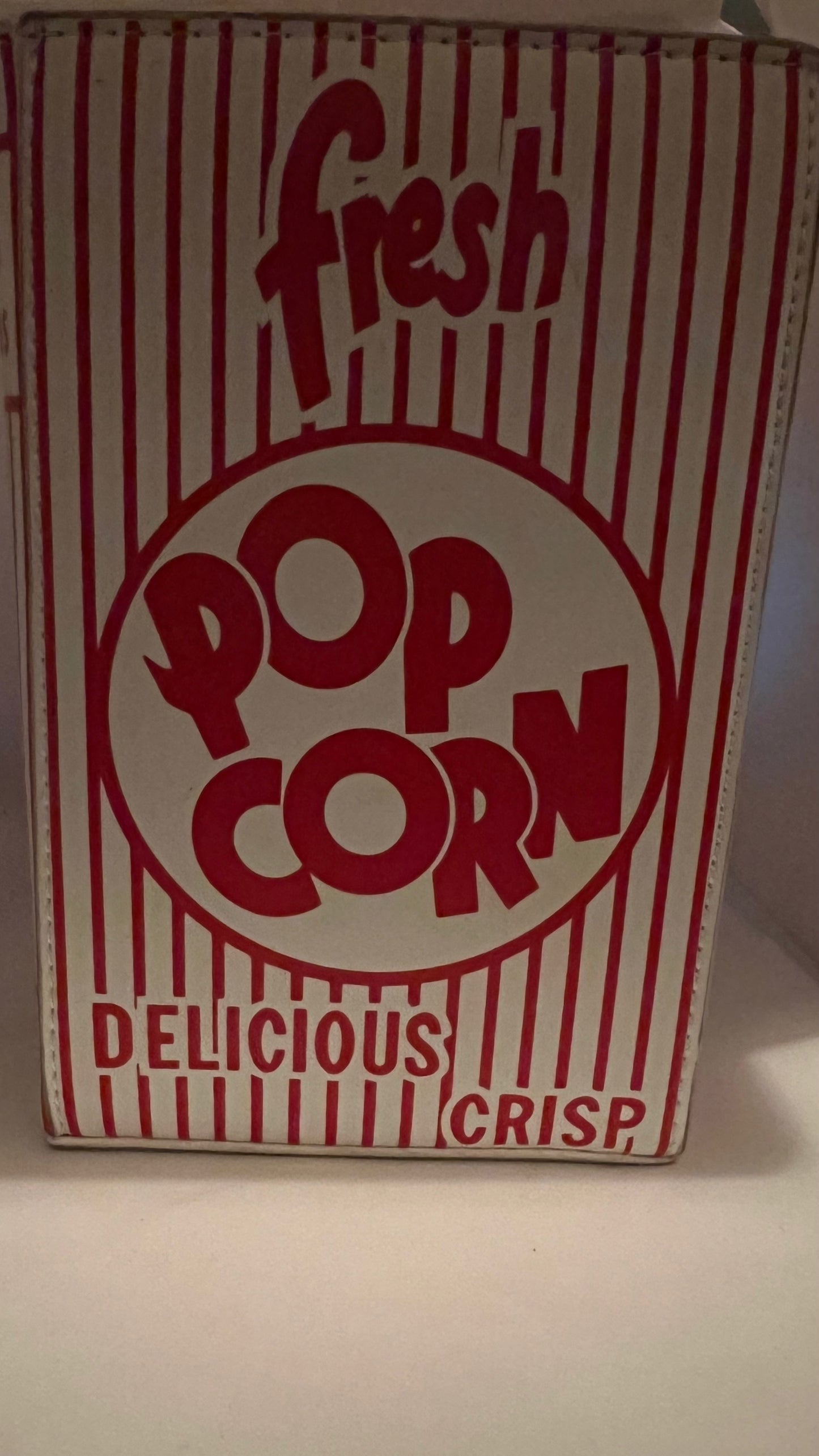 Fresh popcorn (Purse)